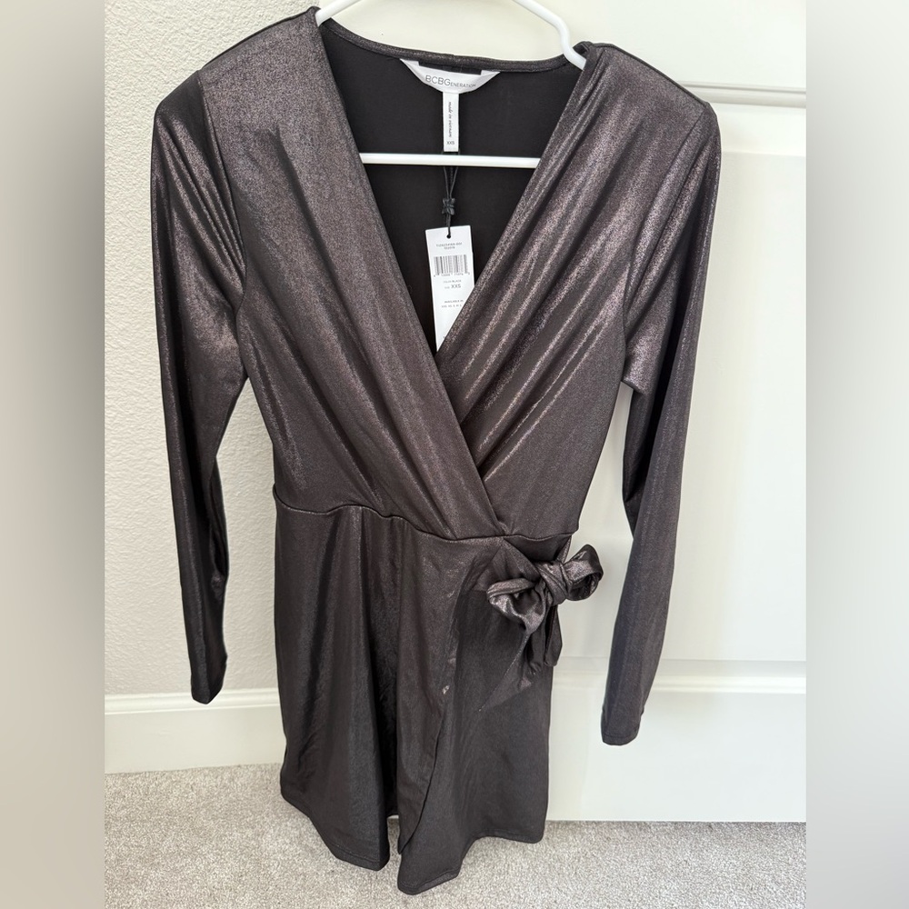 BCBGeneration Black Dress / NEW with Tags / Shimmer look / Finger tip length